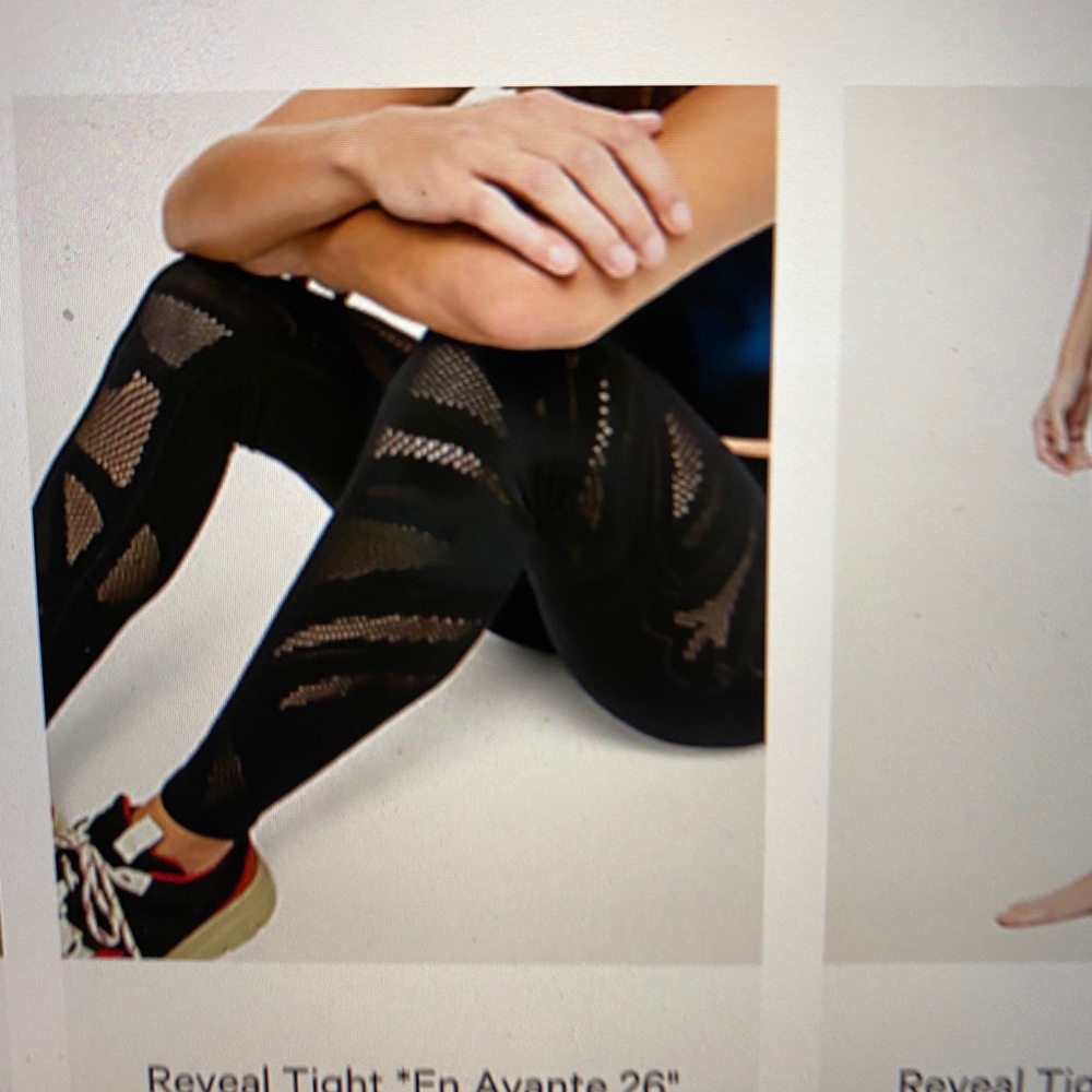 GUC Lululemon Reveal Tight *En Avante 26 size 6